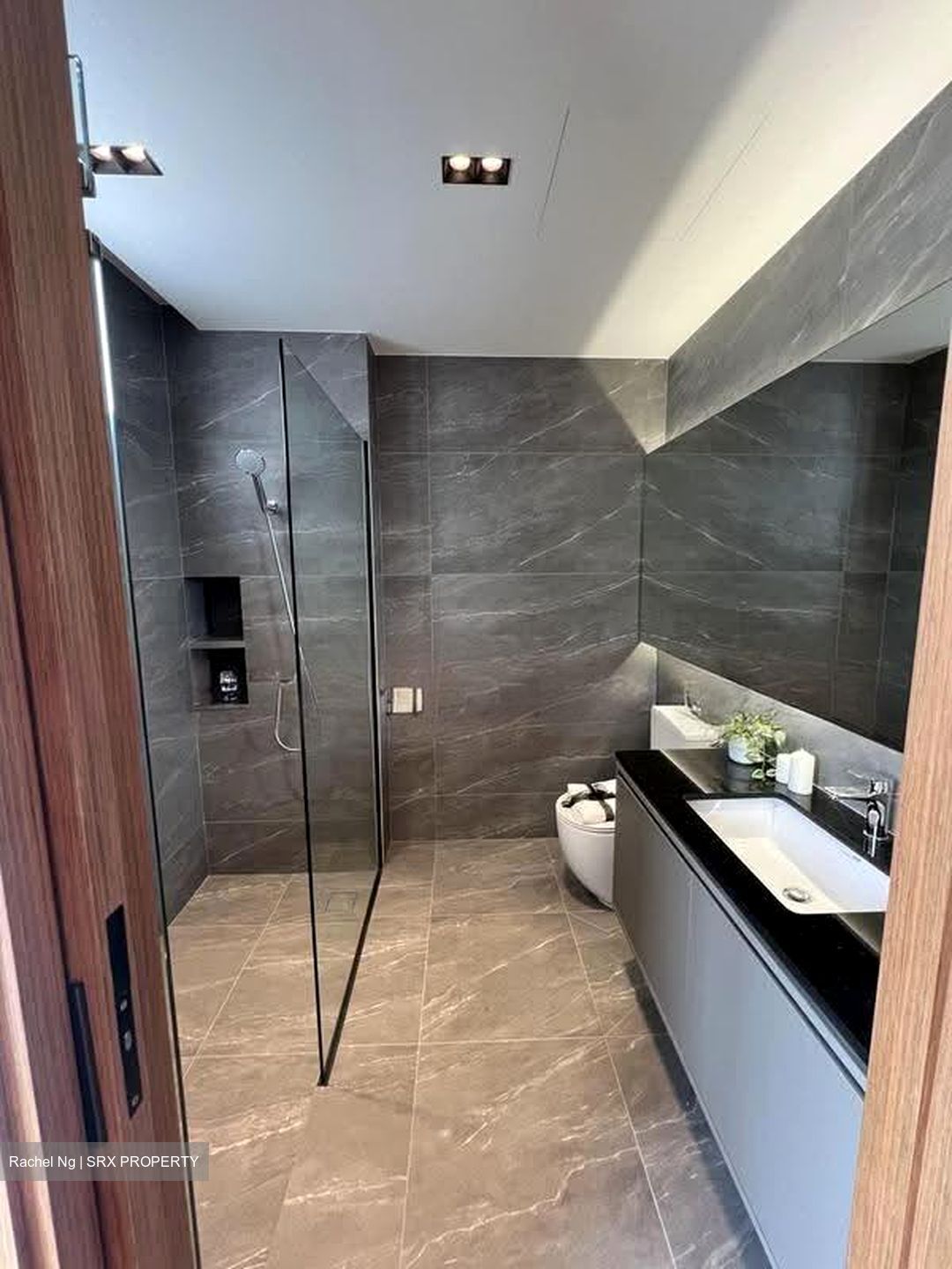 Sembawang Straits Estate (D27), Terrace #632609261